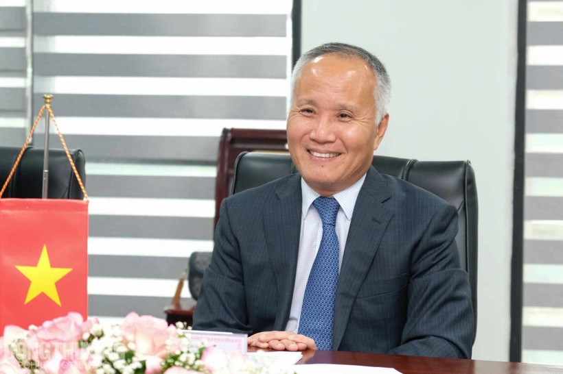 Ông Trần Quốc Khánh, nguyên Thứ trưởng Bộ Công Thương chính thức gia nhập Tập đoàn Giáo dục EQuest. 