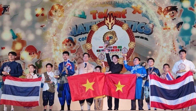 3 học sinh Việt Nam xuất sắc giành giải Đặc biệt tại vòng chung kết ITMC 2024 tại Thái Lan.