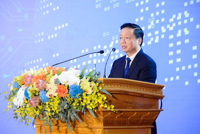 Phó Thủ tướng Trần Hồng Hà phát biểu tại hội thảo “Nguồn nhân lực bán dẫn Việt Nam trong chuỗi cung ứng toàn cầu”. Ảnh: Minh Phong.