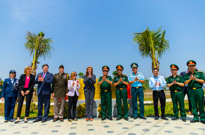 Tổng Giám đốc Cơ quan Phát triển Quốc tế Hoa Kỳ (USAID) Samantha Power đến Việt Nam.