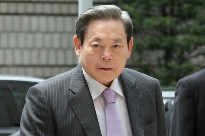 Chủ tịch Samsung Lee Kun Hee mất 1,2 tỉ USD sau 2 ngày