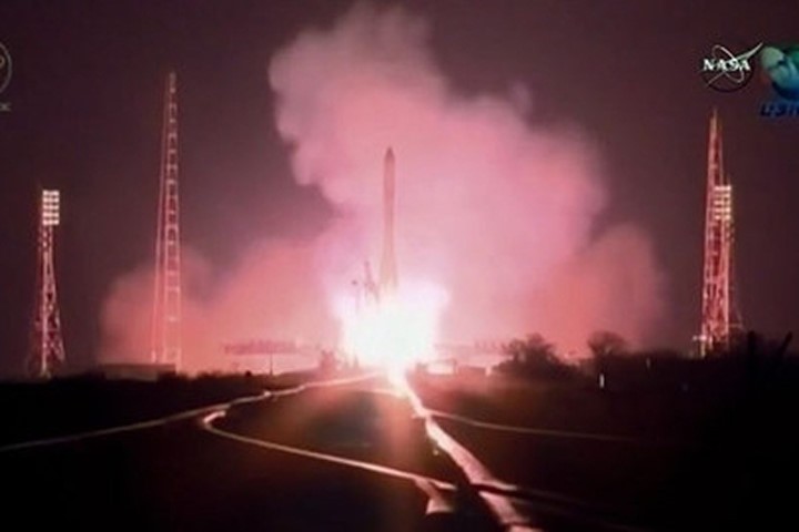 Tàu vũ trụ của Nga nổ tung sau khi rời bệ phóng được 382 giây.