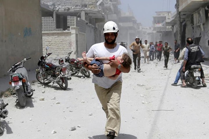 Biệt đội Mũ Trắng liều thân cứu người giữa khói lửa chiến tranh Syria