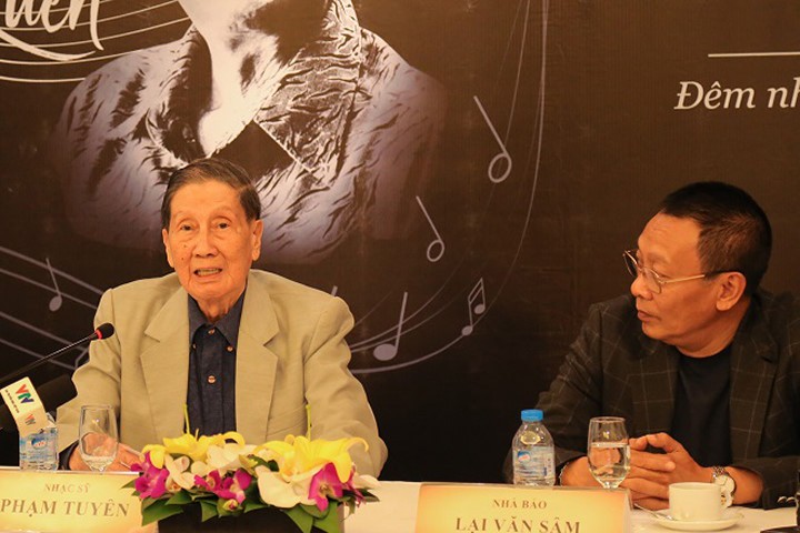 Lý do nhà báo Lại Văn Sâm "xin" được dẫn liveshow của nhạc sĩ Phạm Tuyên?