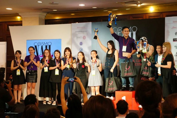 Trần Văn Tân đạt giải tại cuộc thi nail quốc tế ở Malaysia