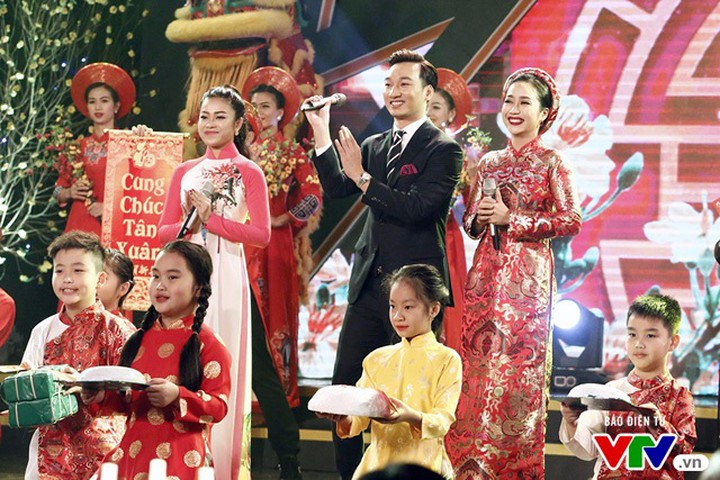 Dàn sao trẻ hội tụ đón Tết trong Gala Tết Việt 2017