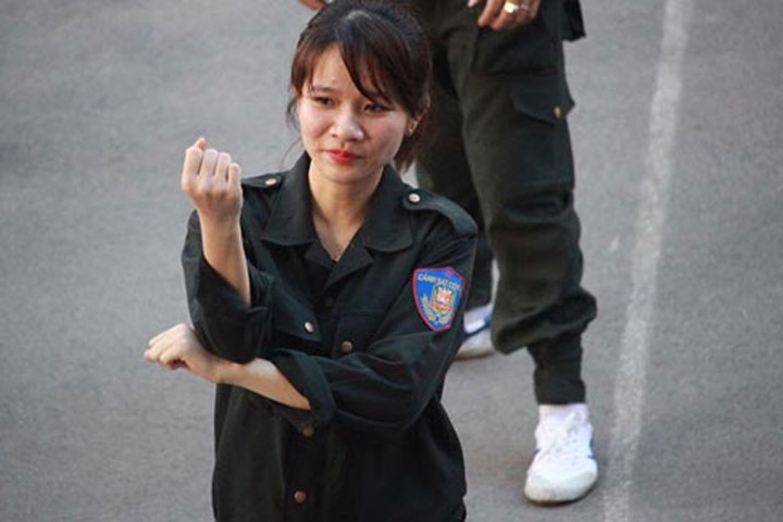 "Đóa hồng thép" của Cảnh sát cơ động Hà Nội
