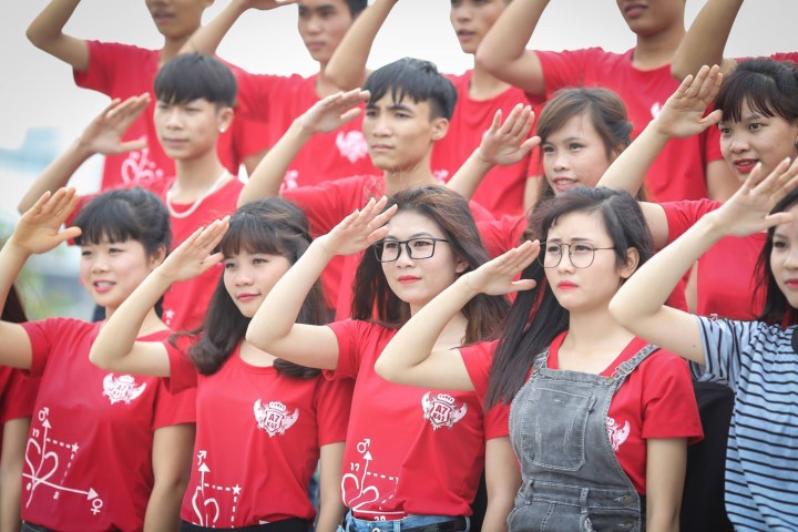 Bộ ảnh kỷ yếu "cực nhắng" của học sinh Bắc Giang