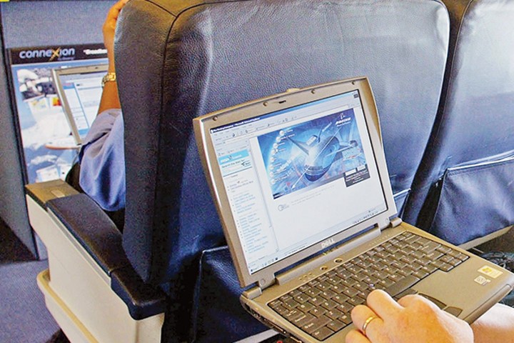 Biện pháp mở rộng lệnh cấm laptop trong hành lý xách tay có thể gây tổn hại cho hành khách hàng tỷ USD
