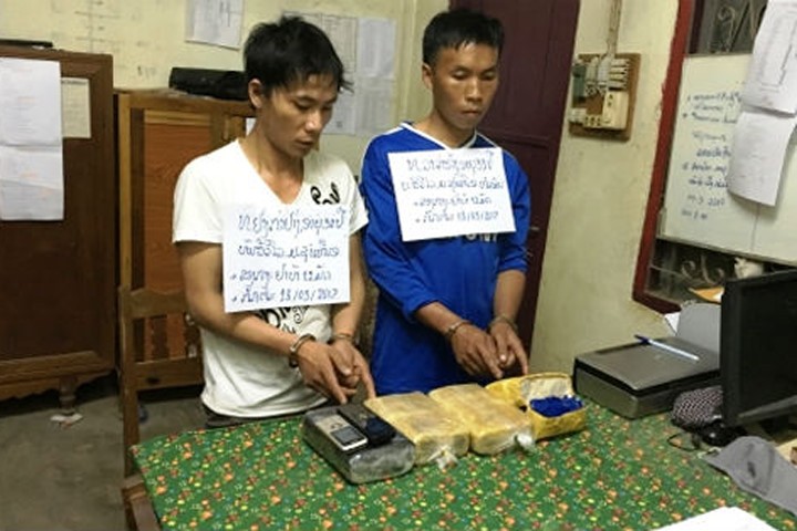 2 đối tượng người Lào vận chuyển 24.000 viên ma túy tổng hợp bị bắt giữ.