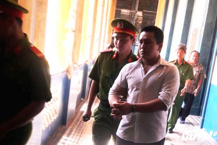 Bị cáo Vũ Trần Thanh Nam tại phiên tòa sáng 22/5.