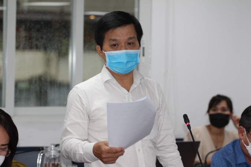 Ông Nguyễn Hồng Tâm thông tin tại buổi họp báo.