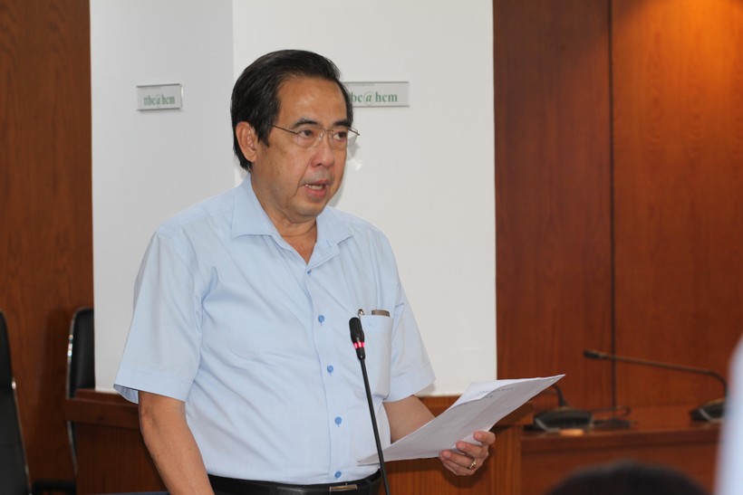 Ông Nguyễn Văn Lâm thông tin tại buổi họp báo.