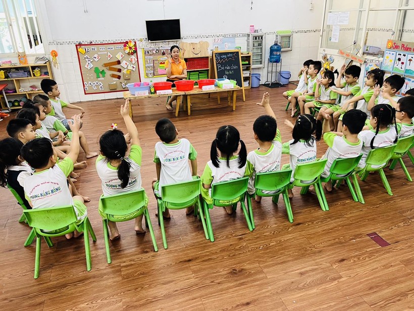 Giờ học của trẻ Trường mầm non Hương Nắng Hồng (TP Thủ Đức, TPHCM).