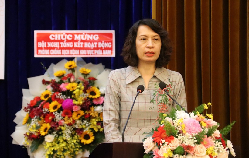 Thứ trưởng Bộ Y tế Nguyễn Thị Liên Hương phát biểu tại hội nghị.