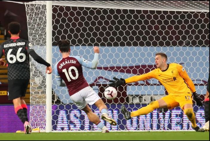 Jack Grealish ghi dấu giày vào 5/7 bàn thắng của Aston Villa trước Liverpool.