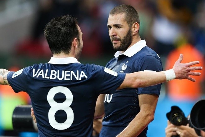 Tình bạn và tình đồng đội của Benzema với Valbuena đã trôi theo bọt nước kể từ sau scandal hồi năm 2015.