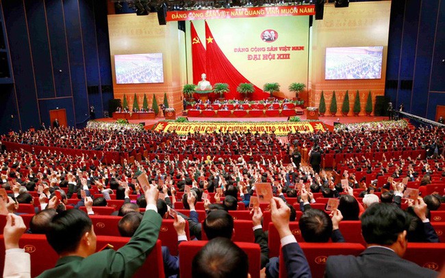 Nghị quyết Đại hội đại biểu toàn quốc lần thứ XIII đã được nhất trí thông qua tại phiên bế mạc.