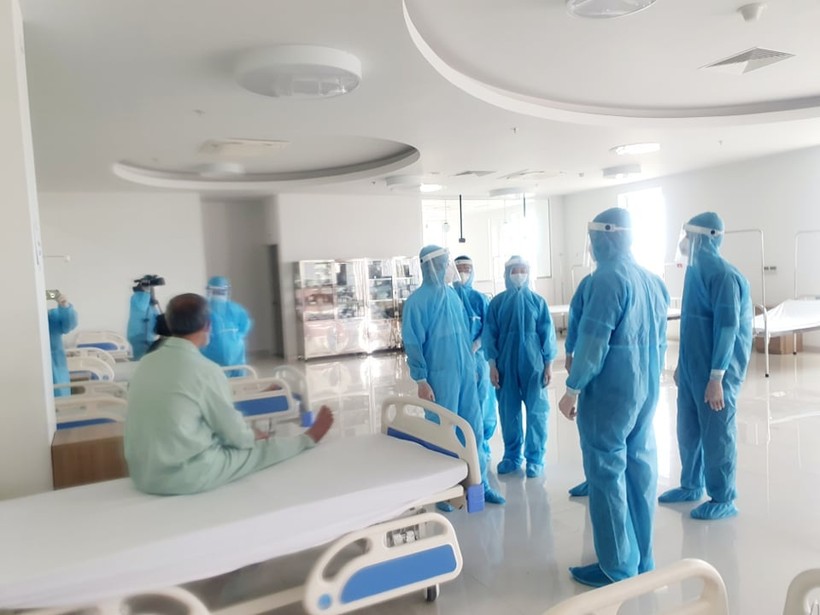 Bệnh viện Bạch Mai cơ sở Hà Nam sẽ tiếp nhận điều trị 200 bệnh nhân COVID-19 từ Bệnh viện Bệnh nhiệt đới Trung ương chuyển về. Ảnh: T.A.