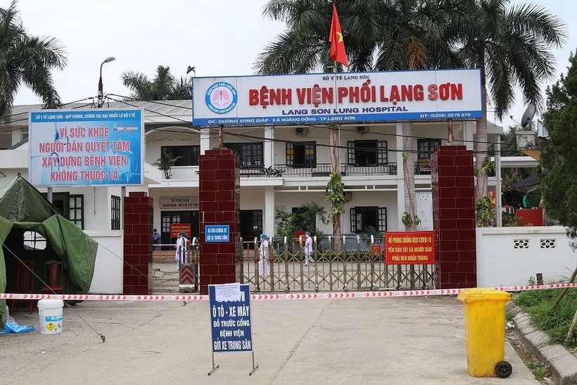 Bệnh viện Phổi Lạng Sơn được dỡ bỏ phong tỏa sau 21 ngày.