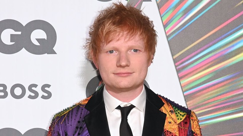 Ed Sheeran mắc Covid-19.