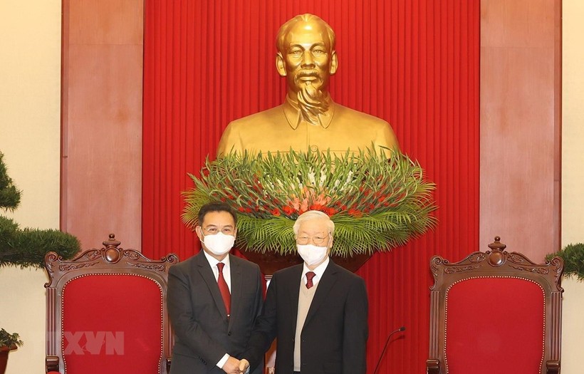 Tổng Bí thư Nguyễn Phú Trọng tiếp Chủ tịch Quốc hội Lào Xaysomphone Phomvihane. (Ảnh: Trí Dũng/TTXVN).