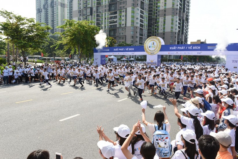 S-Race TPHCM lan tỏa khát vọng chinh phục đến 5000 học sinh sinh viên