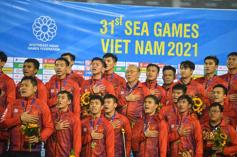 Vận động viên có thành tích cao tại SEA Games 31 được tặng Huân chương Lao động