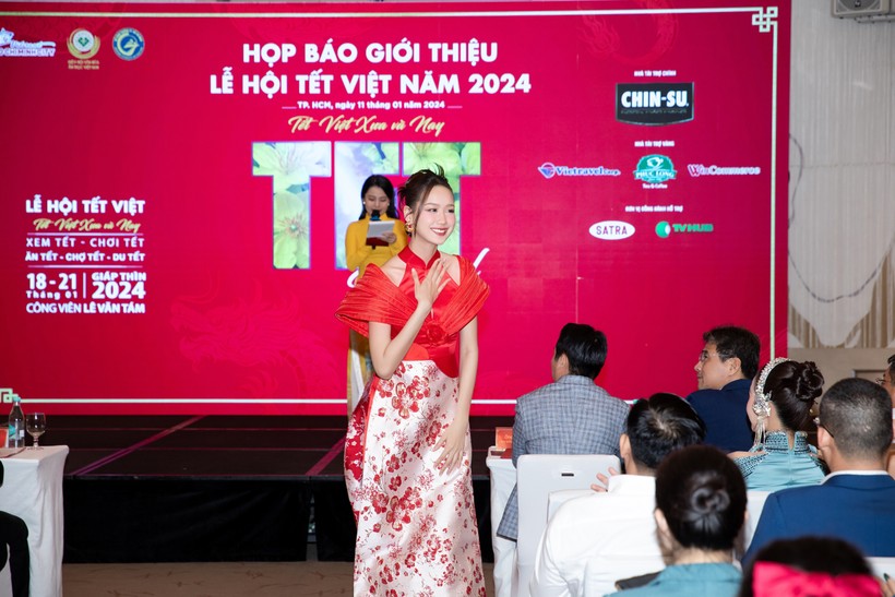 Hoa hậu Lê Nguyễn Bảo Ngọc trở thành “Đại sứ Lễ hội” chương trình “Lễ hội Tết Việt 2024”.