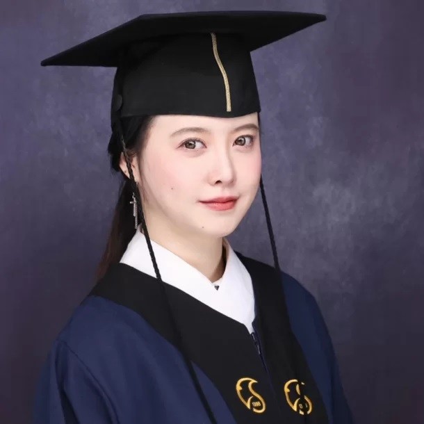Nữ diễn viên đình đám Goo Hye Sun đã tốt nghiệp Đại học Sungkyunkwan danh giá với điểm số cao nhất.
