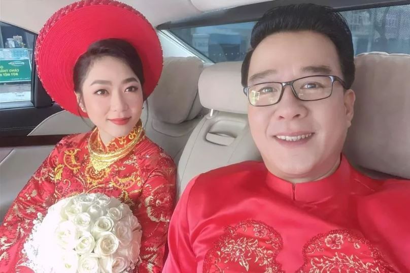 Hà Thanh Xuân từng làm lễ kết hôn với 'vua cá Koi Việt Nam