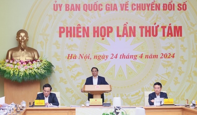 Thủ tướng Phạm Minh Chính, Chủ tịch Ủy ban Quốc gia về Chuyển đổi Số, chủ trì phiên họp lần thứ 8 của Ủy ban, với trọng tâm thảo luận về kinh tế số.
