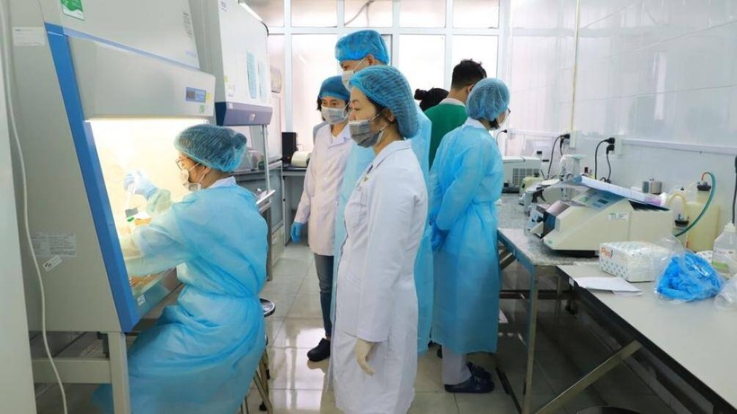 Giám đốc Sở Y tế Quảng Ninh nói gì về việc mua thiết bị xét nghiệm giá cao?