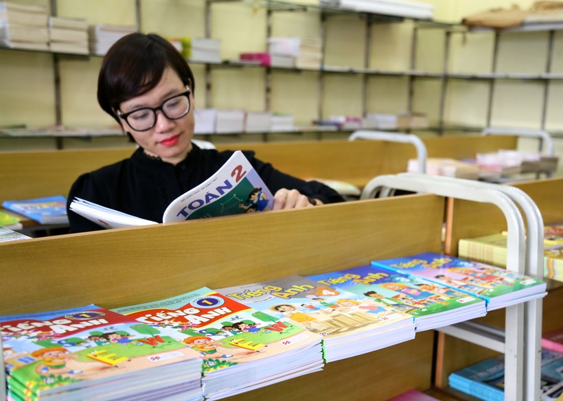 Quảng Bình: Đặt in dự phòng sách giáo khoa