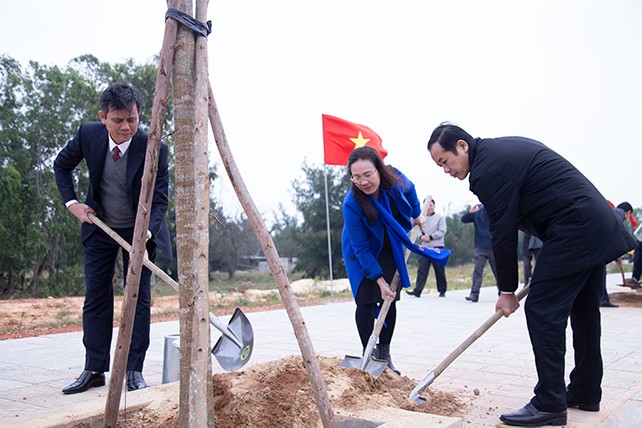 Quảng Bình: Phát động Tết trồng cây Xuân Canh Tý 2020
