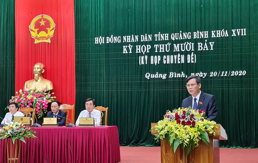 Ông Trần Thắng, Chủ tịch UBND tỉnh Quảng Bình phát biểu trong  buổi lễ nhận chức