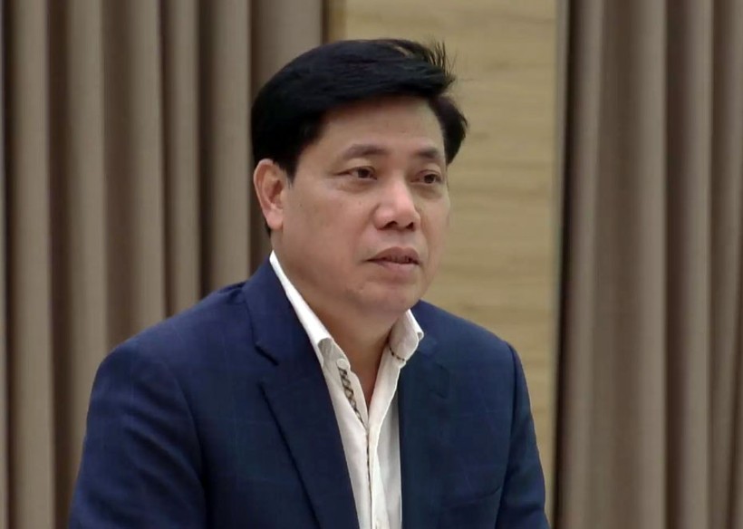 Thứ trưởng Bộ GTVT Nguyễn Ngọc Đông tại buổi họp báo ngày 2/12.