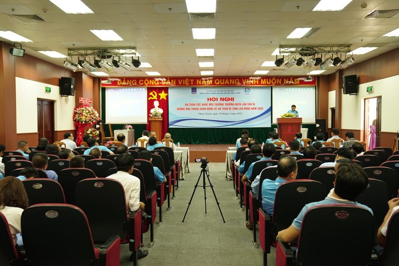 PV Power tổ chức Hội nghị An toàn sức khoẻ môi trường lần thứ XI