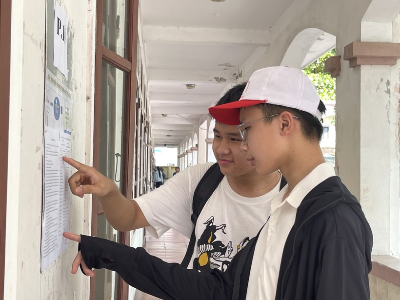 UBND tỉnh Hà Tĩnh điều chỉnh tỷ lệ tuyển sinh vào lớp 10 THPT công lập lên 72%.