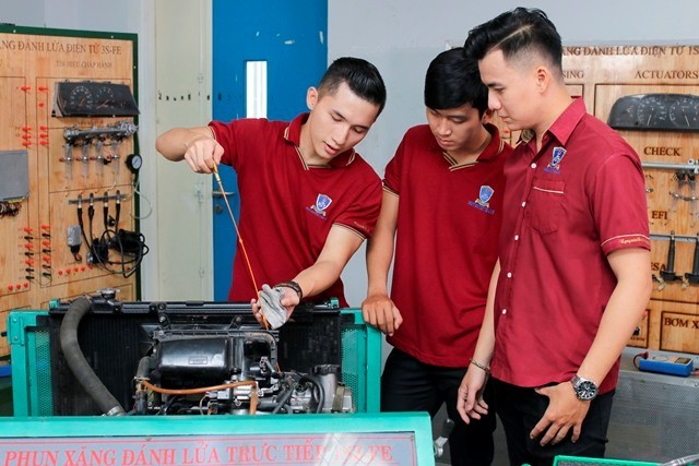 Các xưởng, cơ sở thực hành ngành nghề của Trường ĐH Nguyễn Tất Thành đều đạt chuẩn và hiện đại 