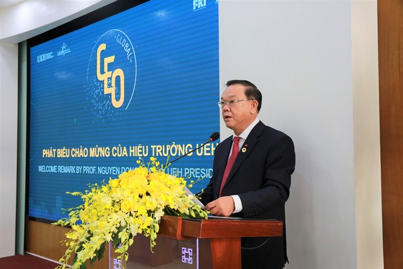 GS.TS Nguyễn Đông Phong- Hiệu trưởng UEH phát biểu tại lễ công bố chương trình 