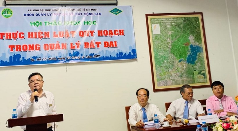 PGS.TS Huỳnh Thanh Hùng- Phó hiệu trưởng phụ trách Trường ĐH Nông Lâm TP.HCM phát biểu tại hội thảo