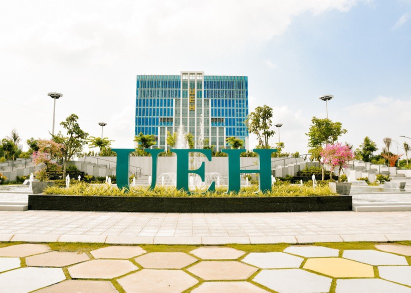 UEH lọt Top 301+ các đại học tốt nhất Châu Á