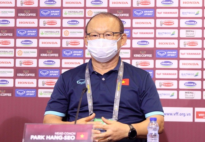 HLV Park Hang Seo không muốn cầu thủ chỉ nghĩ đến trận hòa với UAE.