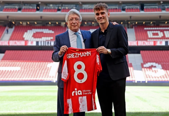 Griezmann hạnh phúc khi được tái hợp đội bóng cũ.