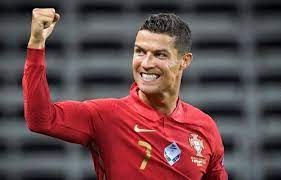 Ronaldo được dự báo sẽ dẫn dắt Man United trong tương lai.