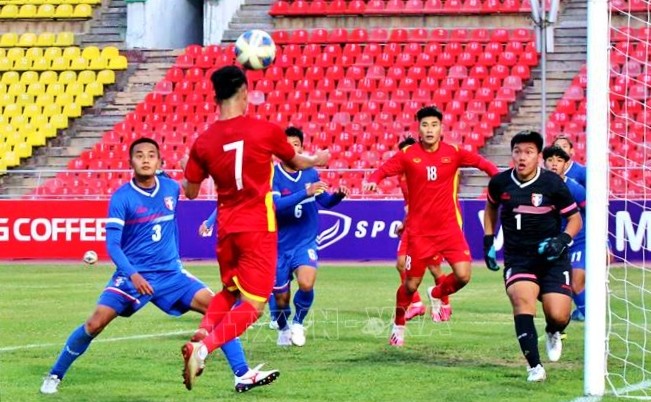 Tuyển Việt Nam sẽ quyết đấu với U23 Myanmar vào chiều nay 2/11.