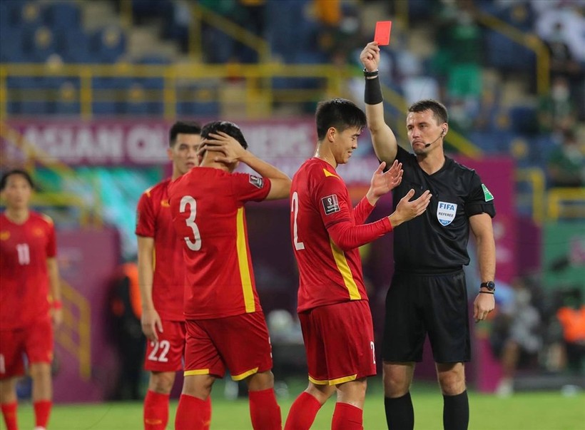 Tuyển Việt Nam chịu nhiều quyết định sai lầm về công tác trọng tài ở vòng loại World Cup