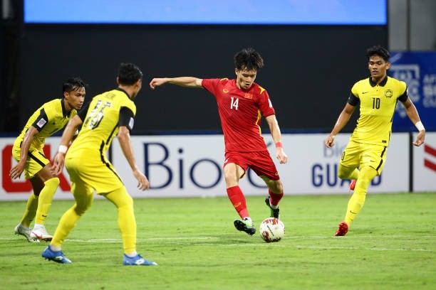 Hoàng Đức giúp Việt Nam có chiến thắng 3-0 trước Malaysia.