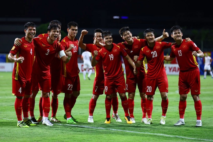 Tuyển Việt Nam sẽ so tài với Thái Lan ở bán kết AFF Cup 2020.